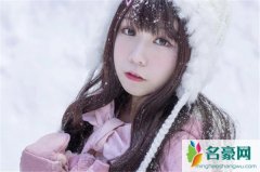 抖音最火的英文句子（This winter, no surprise）