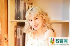 打动女朋友的真心话短信（抱住你就像拥有了全世界