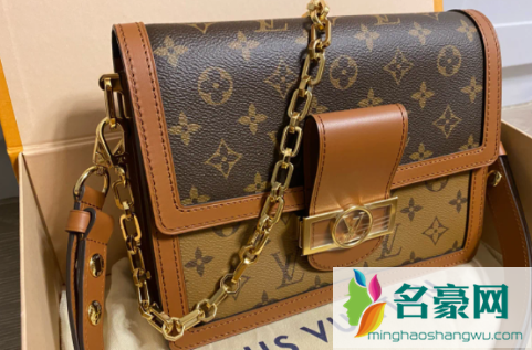 lv达芙妮中号保值吗2