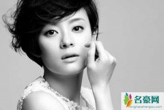 孙俪让邓超帮等等写作业 憨憨邓超做出沙雕行为又