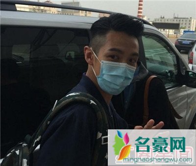 柯震东出狱返大陆