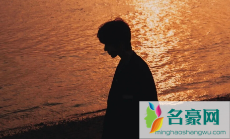 给前男友寄礼物会反感吗1