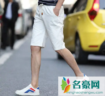 腿毛少的男人说明什么原因3