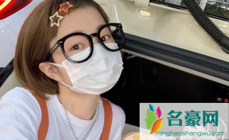 丑男为什么有勇气追美女2