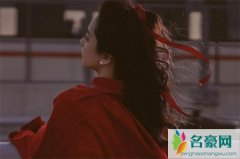 ins上爆红的英文句子（You light up my life.）