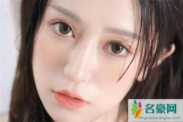 关心人的话简短精辟的