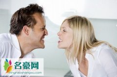 成熟男人追女人的表现有哪些，成熟男人怎样能追到