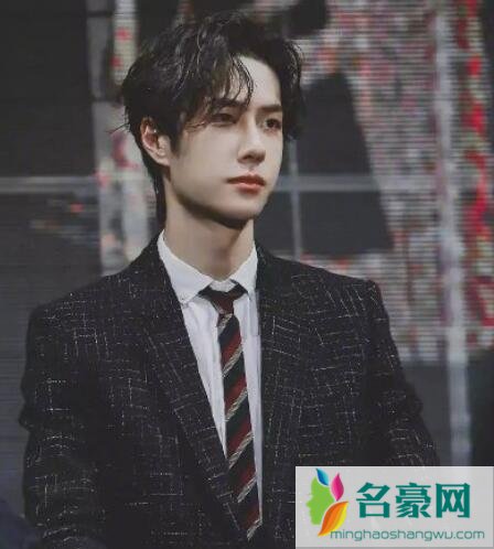 少年之名制作人张艺兴官宣