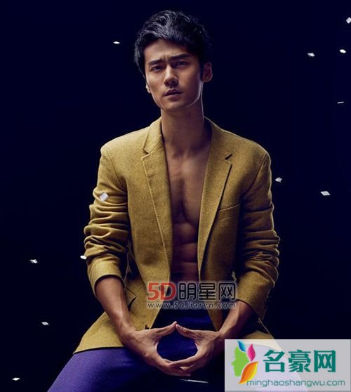 蒋劲夫肌肉怎么练的 蒋劲夫大秀疙瘩肌肉照