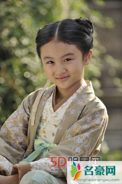 陆子艺爸爸妈妈是谁 陆子艺的妈妈图片