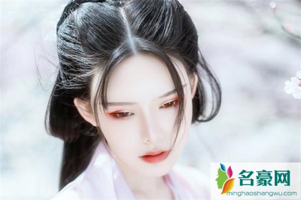 感慨爱情的句子