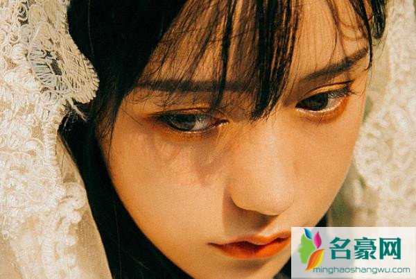 万能的微信朋友圈的句子大全