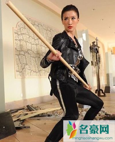 绝色武器性感谢婷婷个人资料及照片 谢婷婷性感秀美背