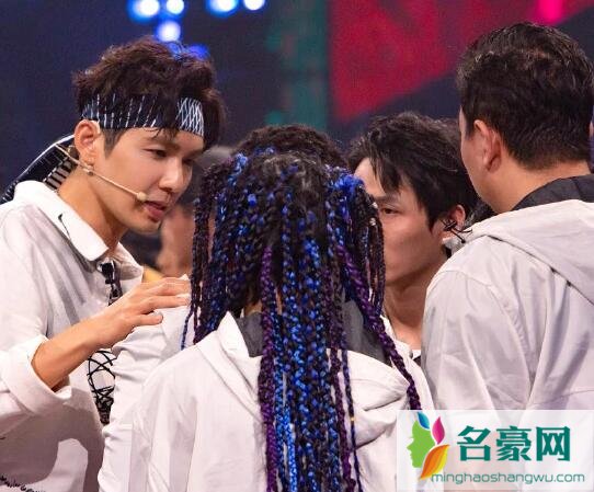 这就是街舞3总决赛嘉宾易烊千玺