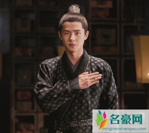 九州缥缈录吕归尘喜欢谁