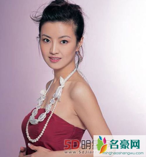 央视主持人经纬凸点门事件照片