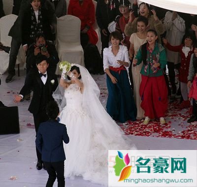 谢娜和张杰离婚现场 张杰谢娜结婚现场