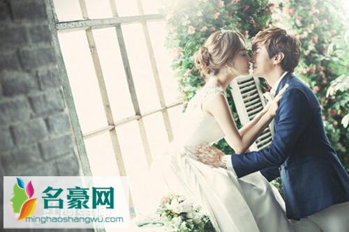 赵丽颖谈高梓淇落泪