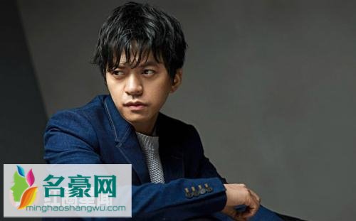 李健妻子
