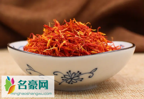 藏红花泡脚的功效与作用及禁忌3