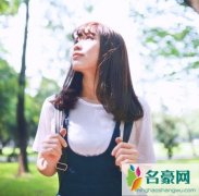 与老同学重温旧情，和高中初恋约会却偶遇妻子