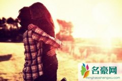 老婆的姐姐对我有好感，和老婆离婚后娶了她姐姐