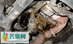 汽车轻微漏油还能开吗 汽车漏油一般在哪个位置