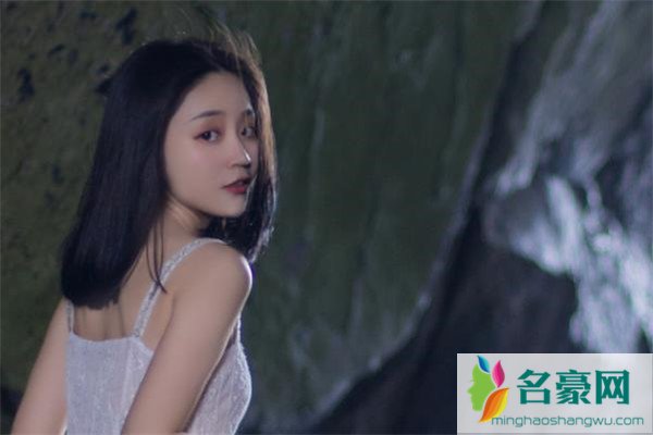 情人节贺卡怎么写简单又漂亮 