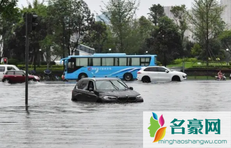 成都7月份雨水多吗2