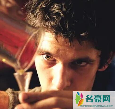 香水男主最后怎么死的