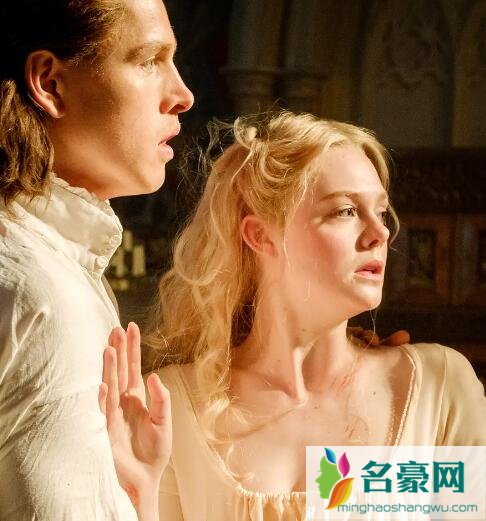 沉睡魔咒2教母和爱洛为什么有矛盾