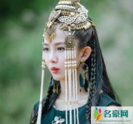 狼殿下宝娜喜欢谁 宝娜公主最后和谁在一起了