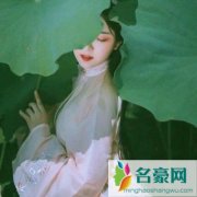 闺蜜和男朋友用情侣头像，我后知后觉发现他们不对