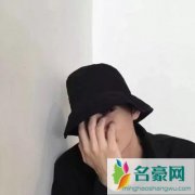 婚后丈夫的钱全部给婆婆，有婚后工资不给老婆给婆