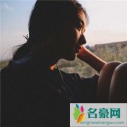 老公的朋友开玩笑说老公外面有女人，傻傻的我当真