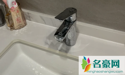 没有停水但是水龙头放不出水咋回事4