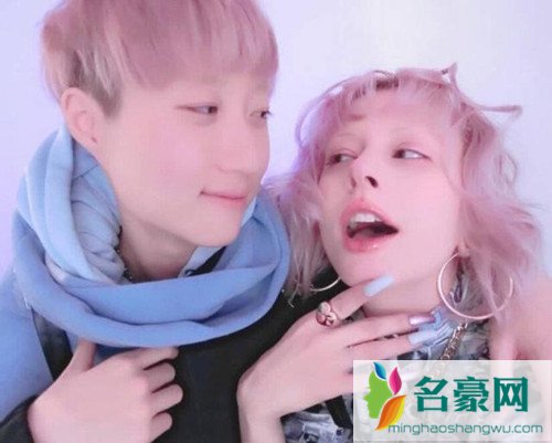 小龙女吴卓林结婚