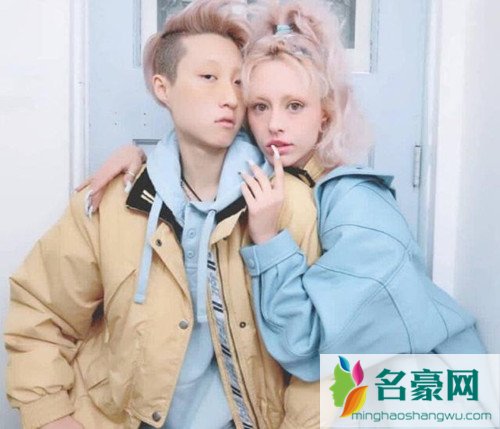 小龙女吴卓林结婚