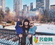 周杰伦晒儿子女儿正面照 结婚三年儿女双全堪称人