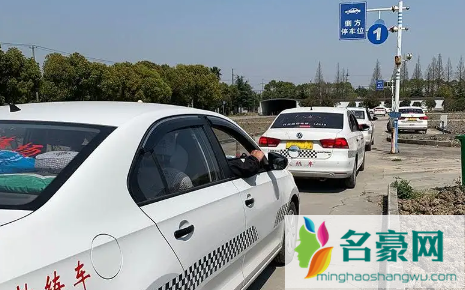 科三人工评判能找关系包过吗1