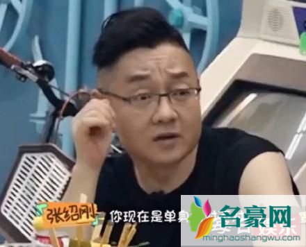 汪苏泷自爆单身是什么情况 汪苏泷之前的女友到底谁?