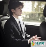 王源回应抽烟说了什么？王源当初为什么会抽烟