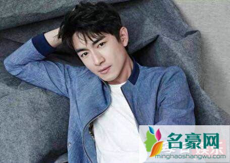肖战卷发照片曝光 盘点娱乐圈里留过卷发的明星