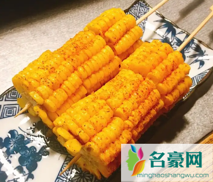 空气炸锅烤玉米是煮熟了烤还是直接烤3