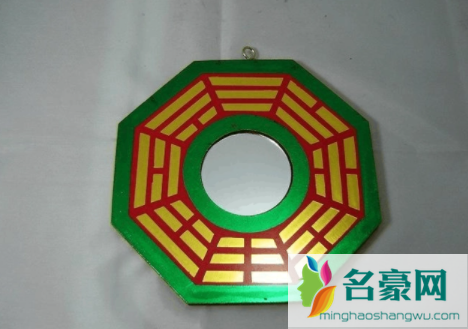 普通家庭镇宅辟邪用八卦镜好吗2