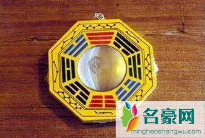 普通家庭镇宅辟邪用八卦镜好吗3