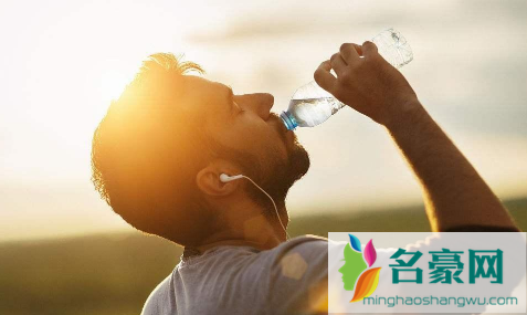 多喝水多睡觉对新冠管用吗3