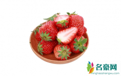 草莓不能和什么一起吃 吃草莓的注意事项