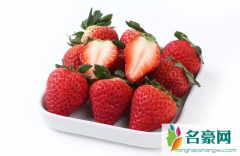 冬天吃草莓是反季节吗 吃草莓的注意事项