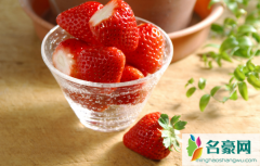 冬天吃草莓还是夏天吃草莓 草莓什么时候吃比较好